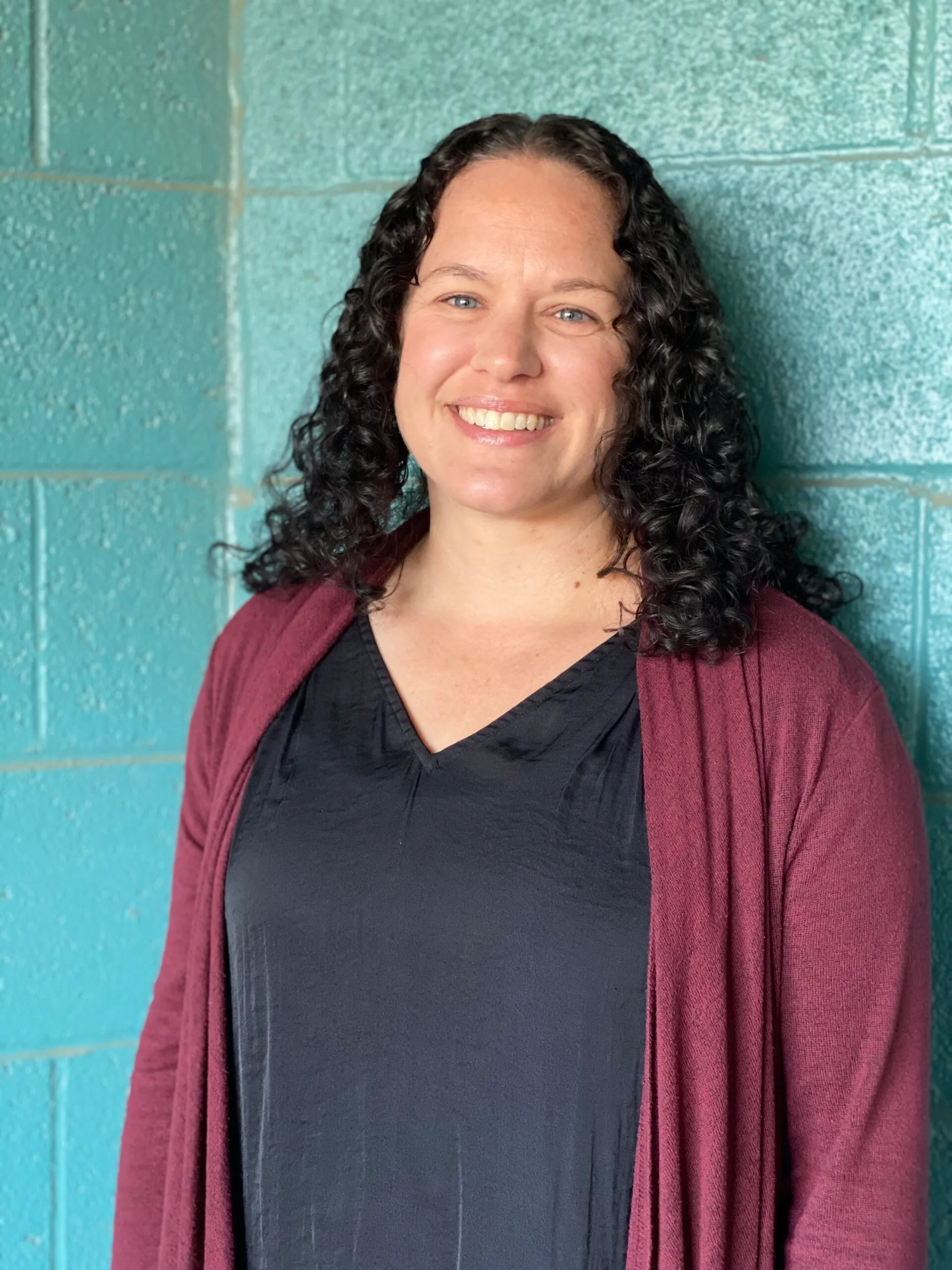 Portrait of Erin Kisicki, MSW, LMSW, associate therapist at Center for Compassion