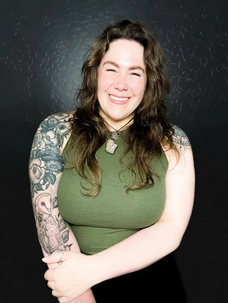 Portrait of Samantha Booher, MS, LPC, psychotherapist and grief counselor at Center for Compassion